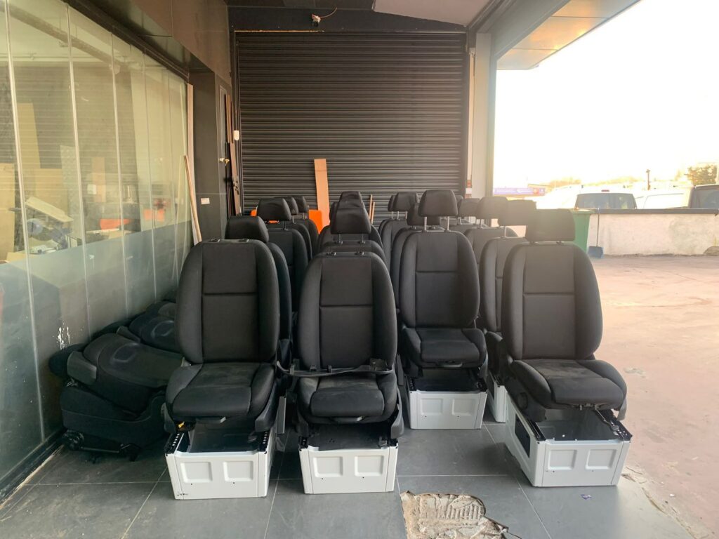 Mercedes Vito deri koltuk takımı